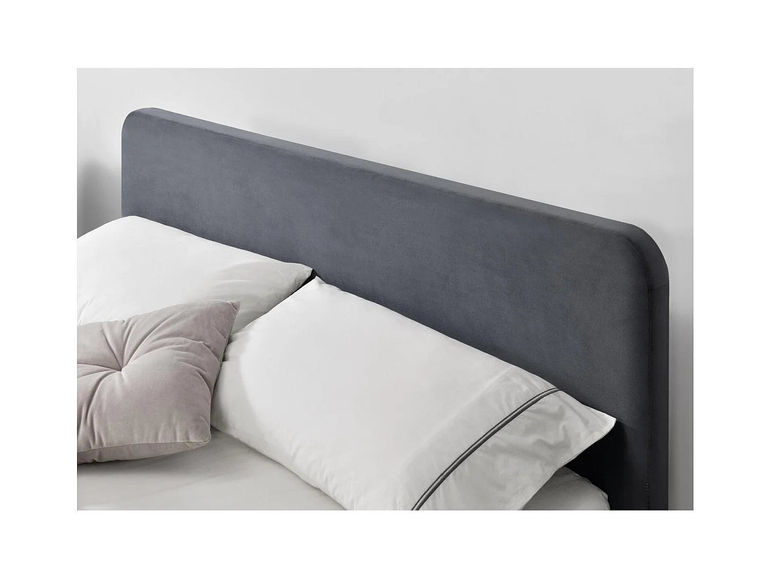 Bettgestell mit LED 140 x 190 cm in grauem Samt NEW YORK