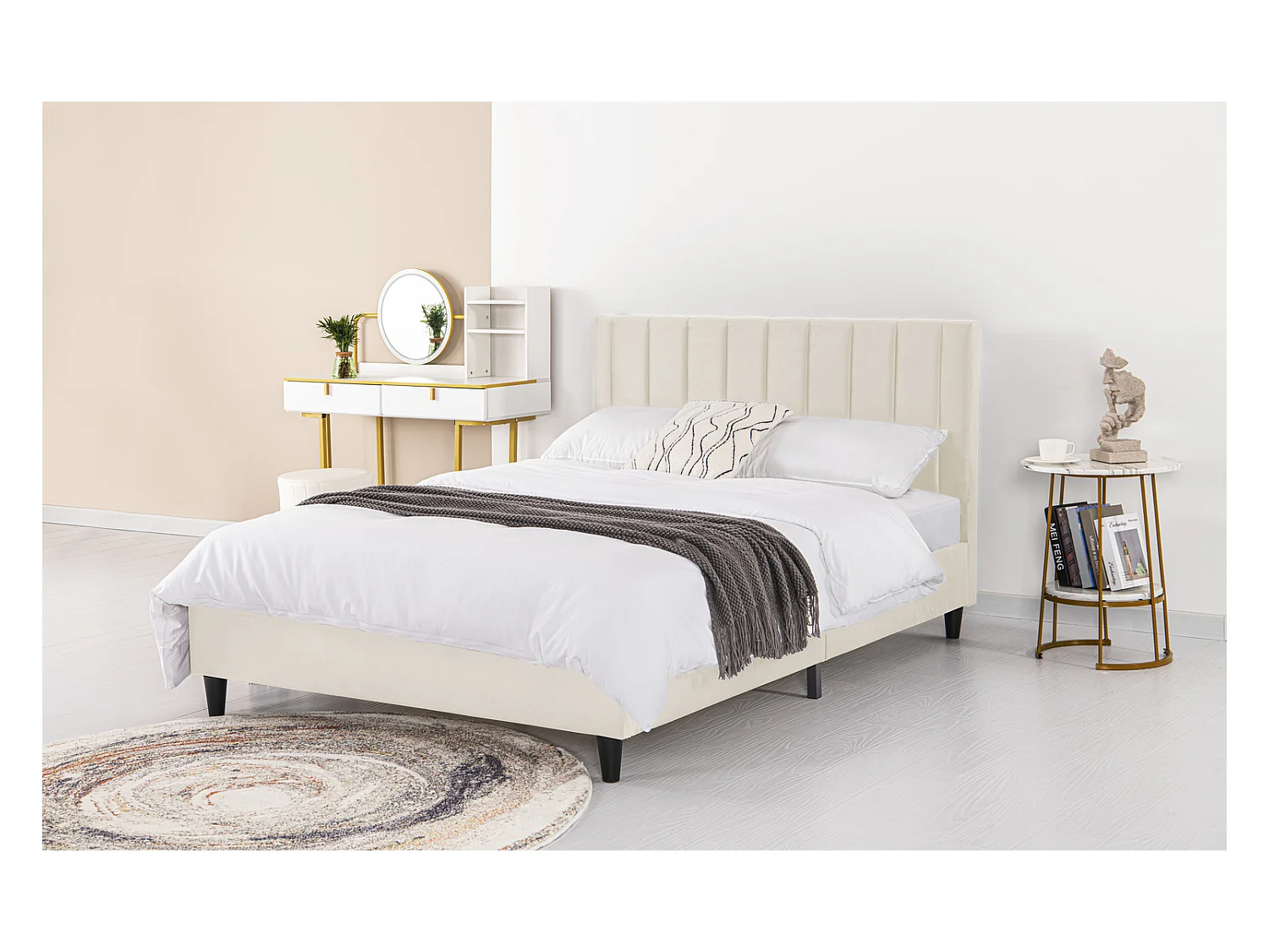 Fluweel Bed Beige 140x190 Cambridge Modern met Gestoffeerd Hoofdbord in Fluweel