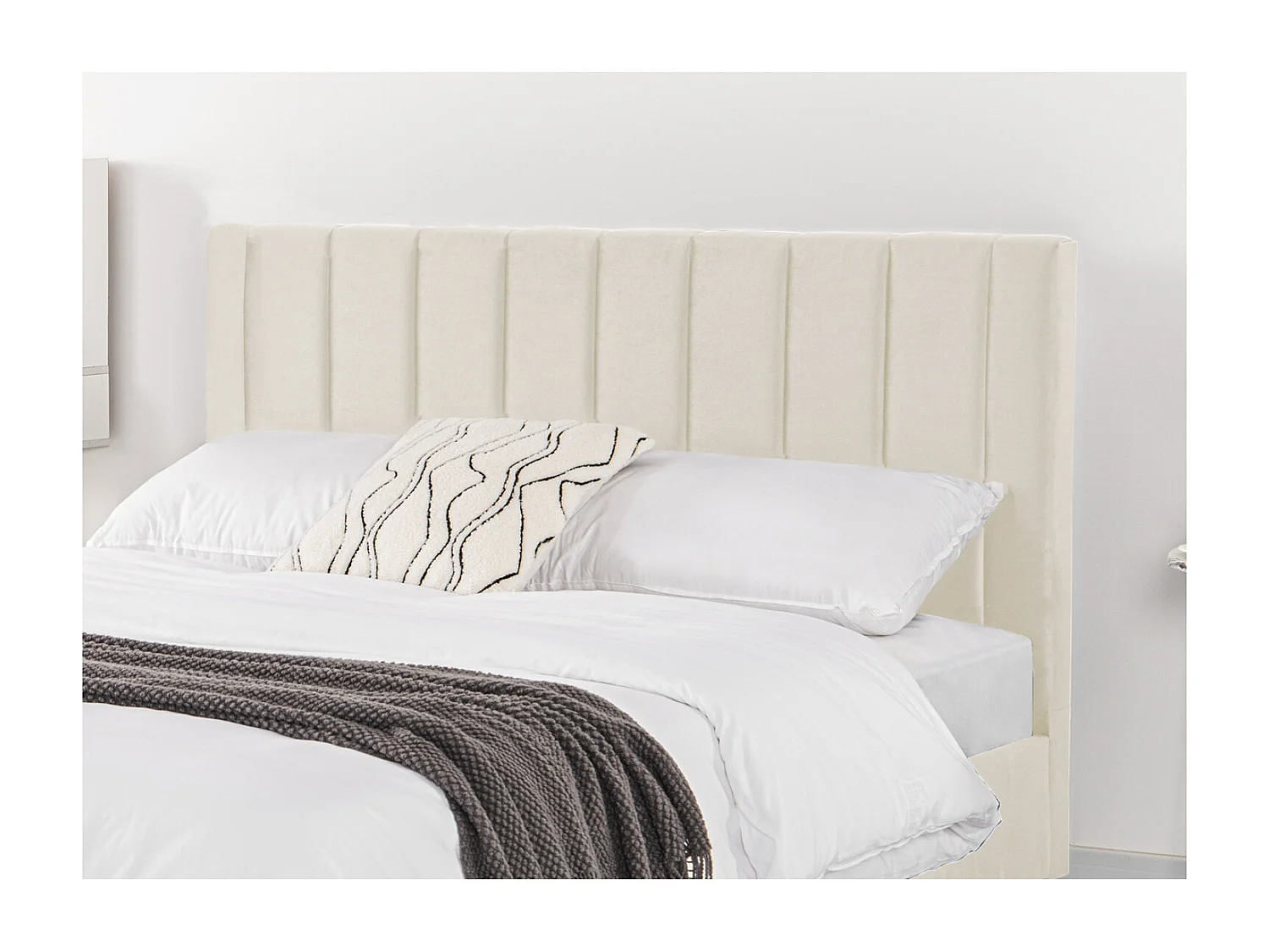 Lit 140x190 cm en velours beige CAMBRIDGE