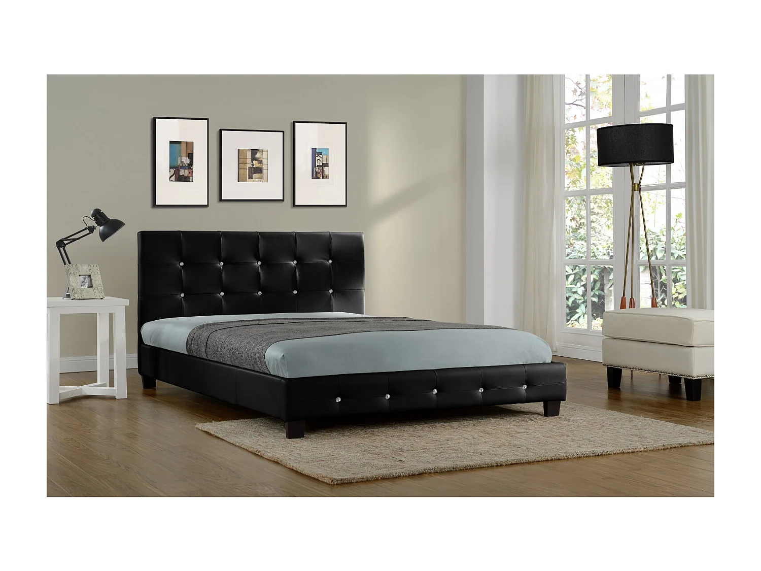 Cadre de lit capitonné 140 x 190 cm noir NOTTINGHILL