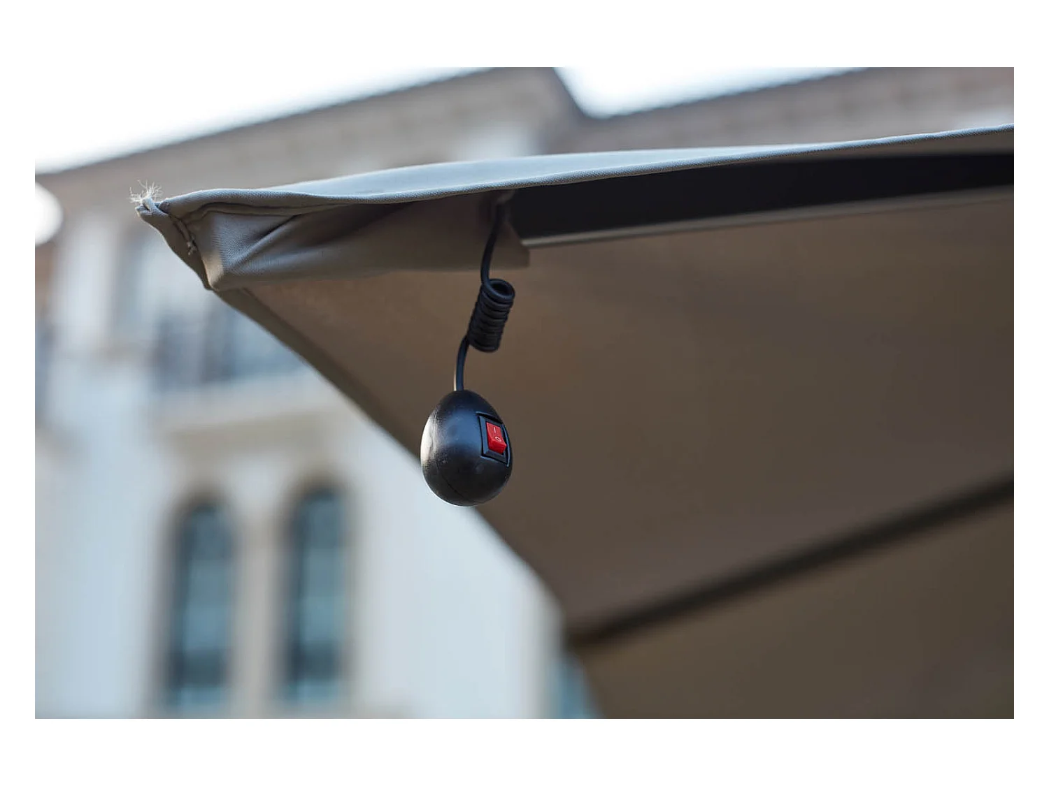 Rechthoekige Grijze Parasol met LED 395 x 295 cm CALVIA