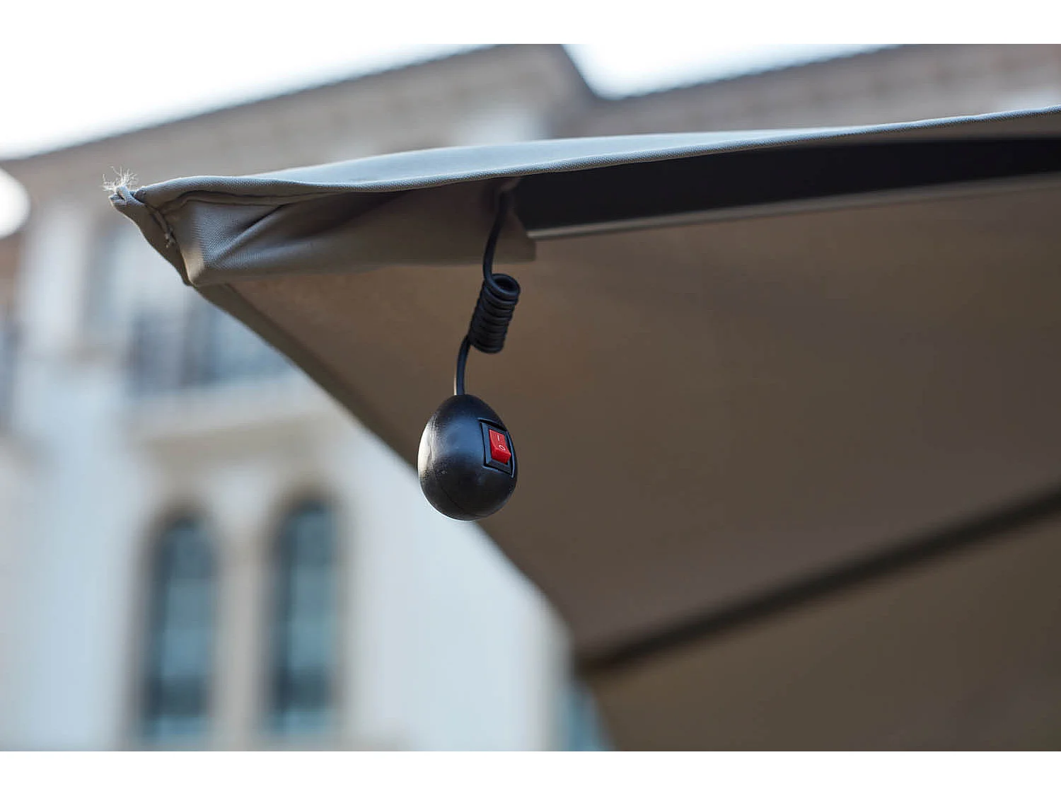 Rechthoekige Grijze Parasol met LED 395 x 295 cm CALVIA