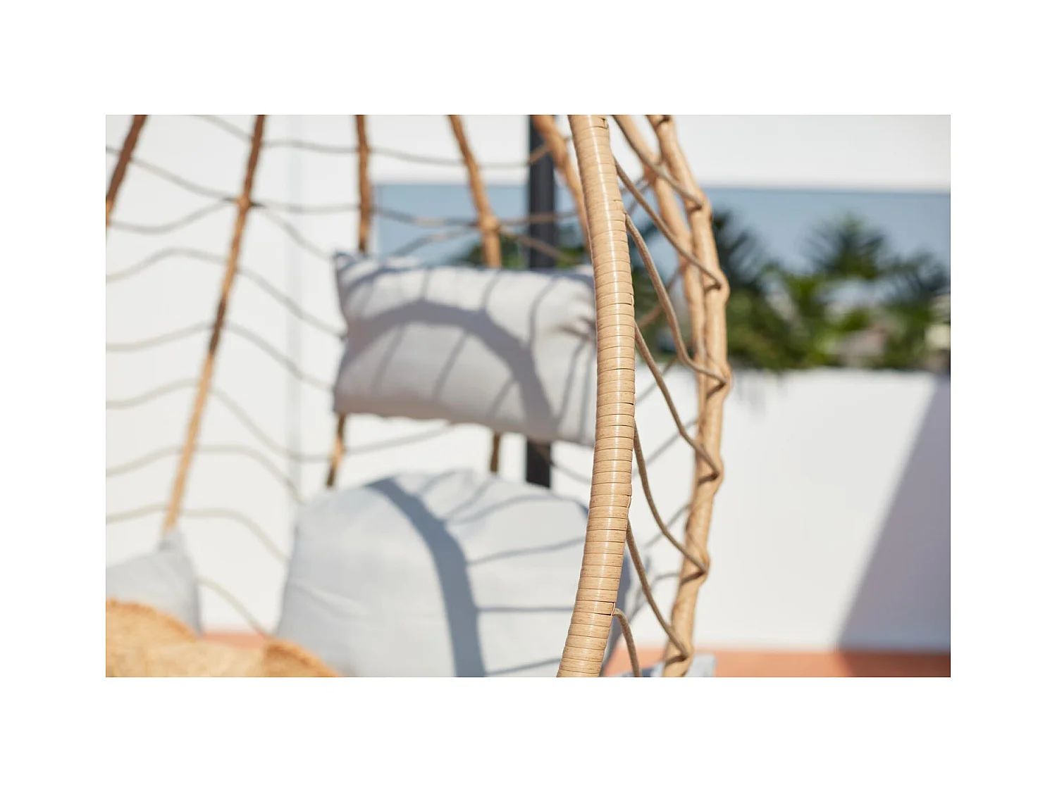 Hängesessel aus Kunstharz mit Rattaneffekt LIMA