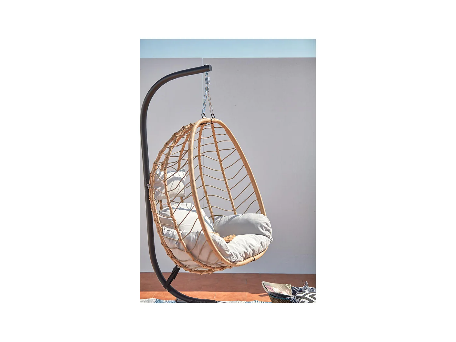 Hängesessel aus Kunstharz mit Rattaneffekt LIMA