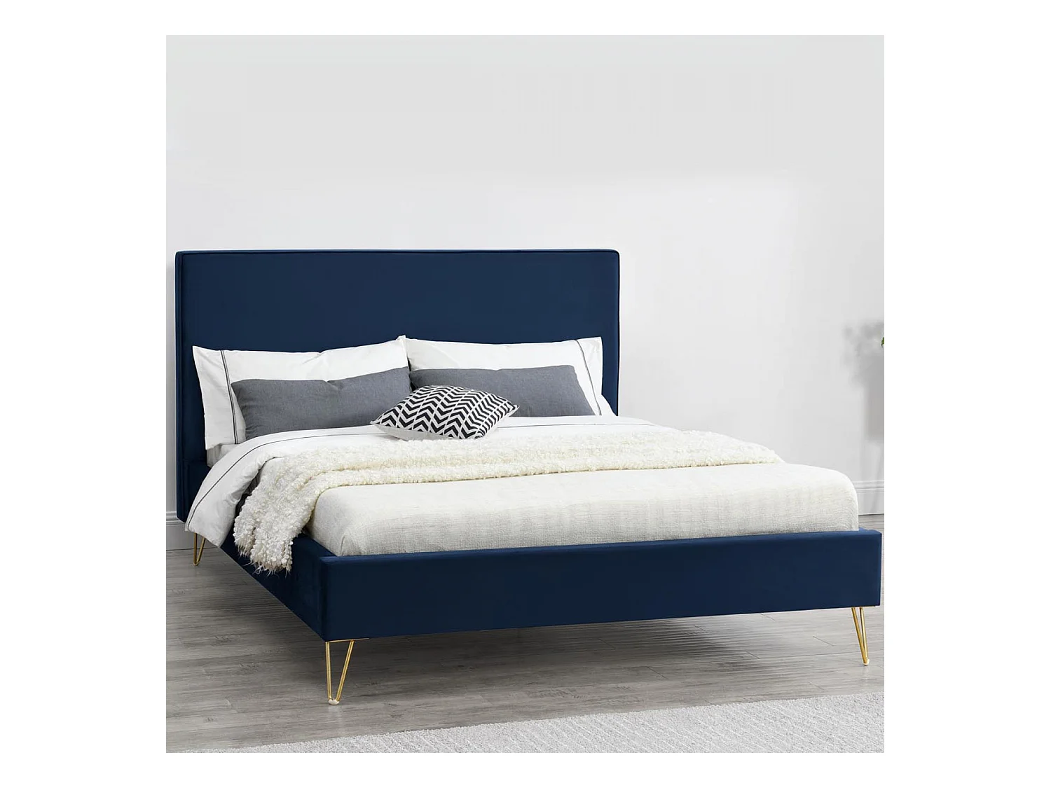 Cadre de lit en velours bleu & pieds laiton 160x200 cm RIVERSIDE