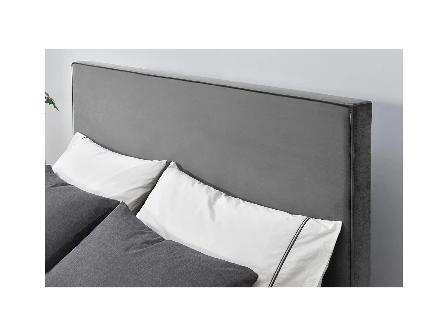 Structure de lit 160 x 200 cm en velours gris et noir RIVERSIDE