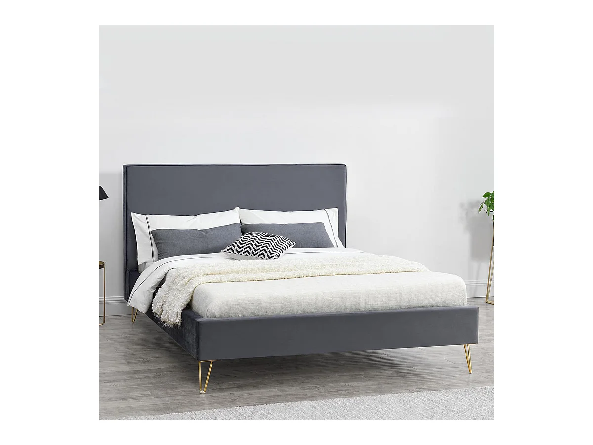 Bed van Grijs Fluweel & Messing Poten 140x190 cm Riverside Stijl Mid-Century