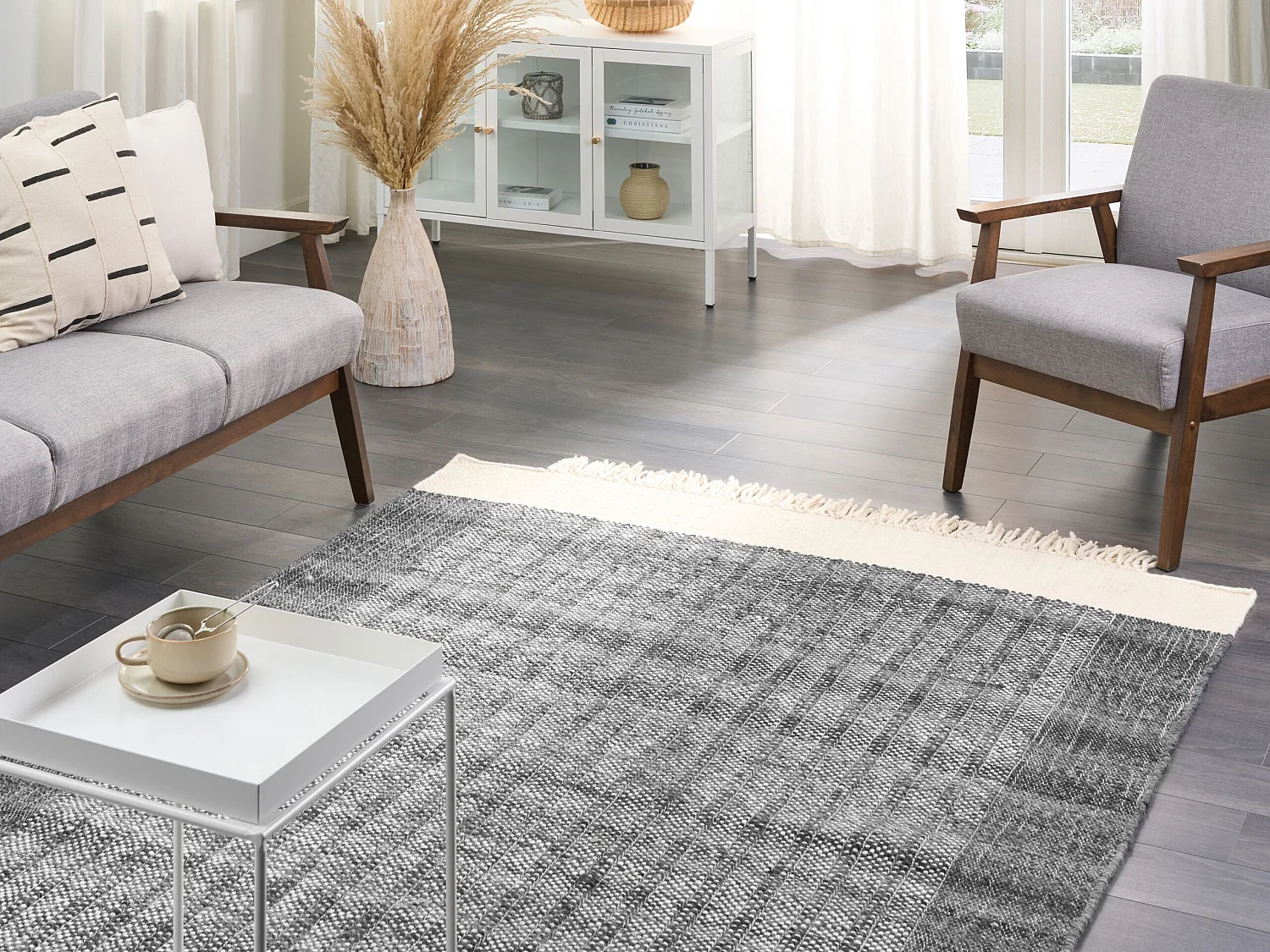 Tapis en laine blanc cassé et noir 140 x 200 cm ATLANTI