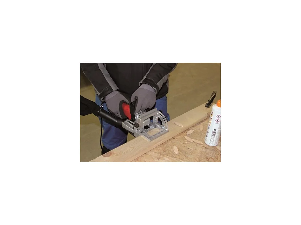 Einhell Rainureuse TC-BJ 900