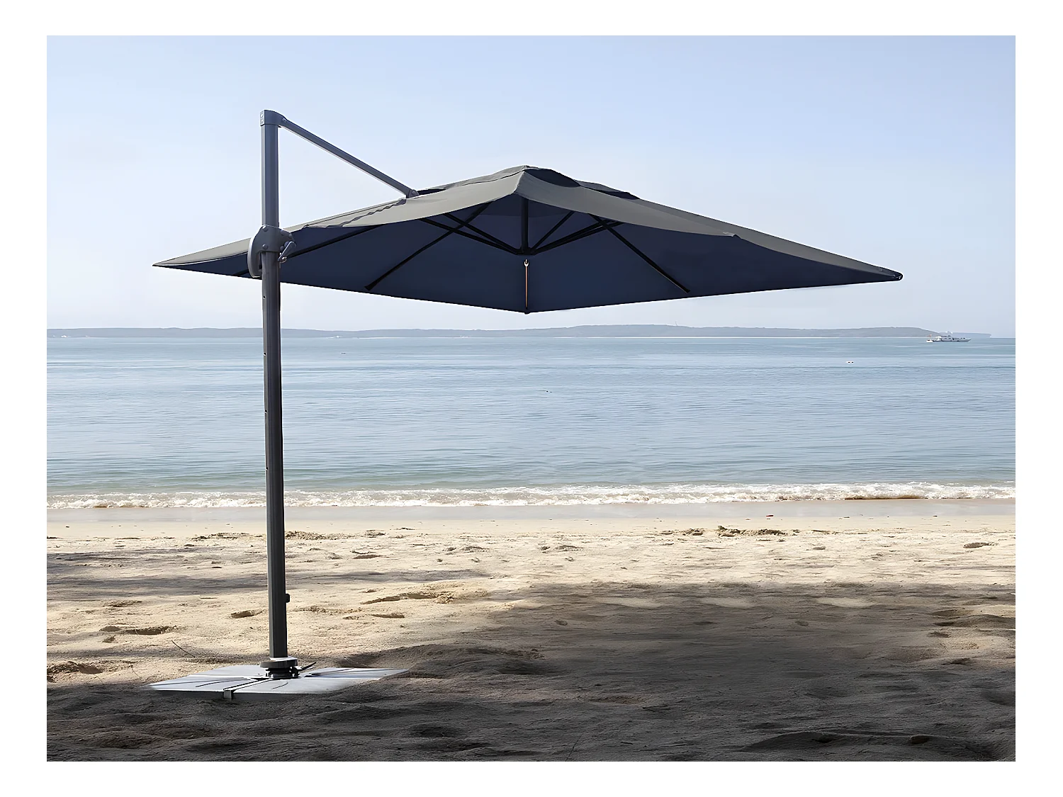 Parasol en aluminium carré coloris anthracite avec pied en croix + housse incluse Trinidad - 3 x 3 x 2,66 m - Jardiline