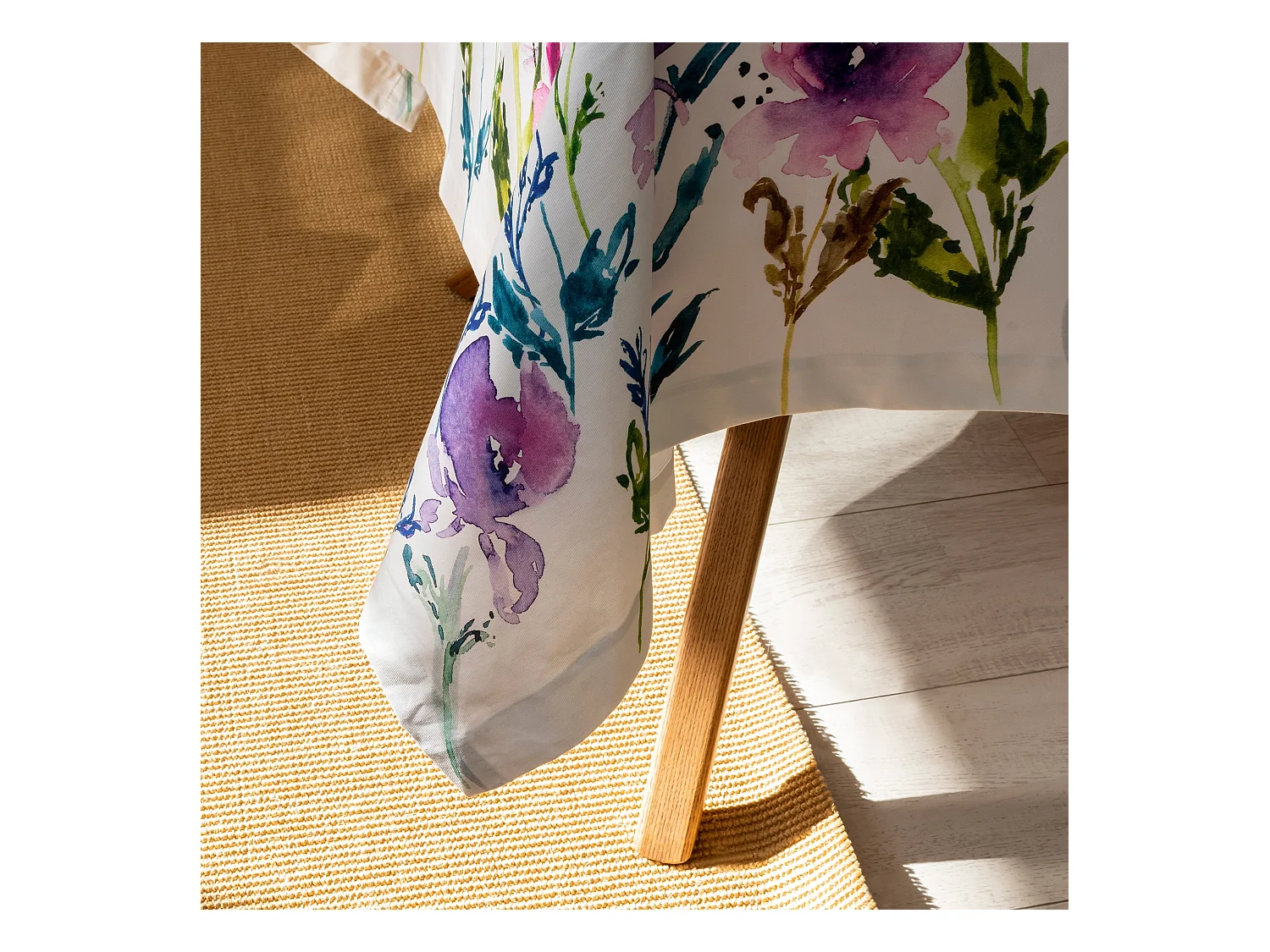 Tischdecke 150x150 cm Midnight iris