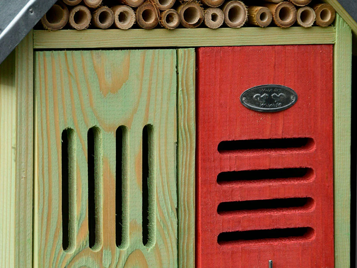 Hôtel à insectes divers XL - Beige/Rouge - H 37,8 cm