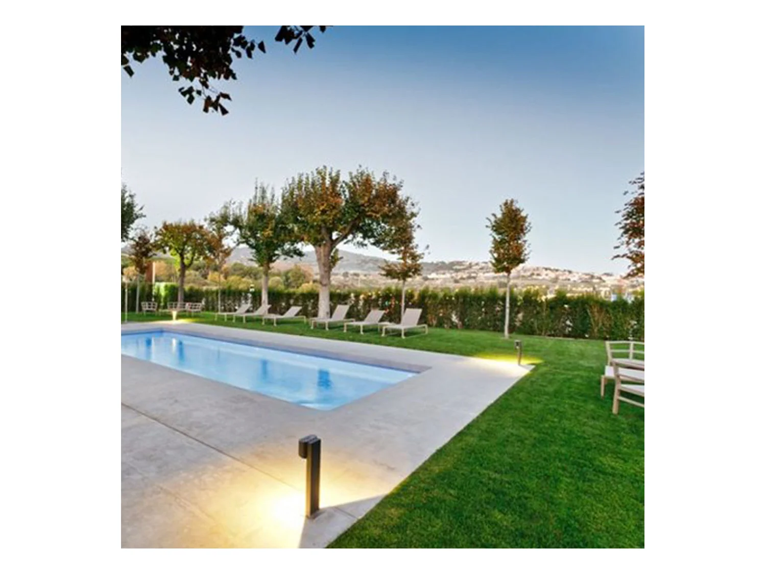 LEDS C4 Balise Ip66 Diago Bollard Led 5W Blanc Chaud - 3000K Gris Urbain 286Lm