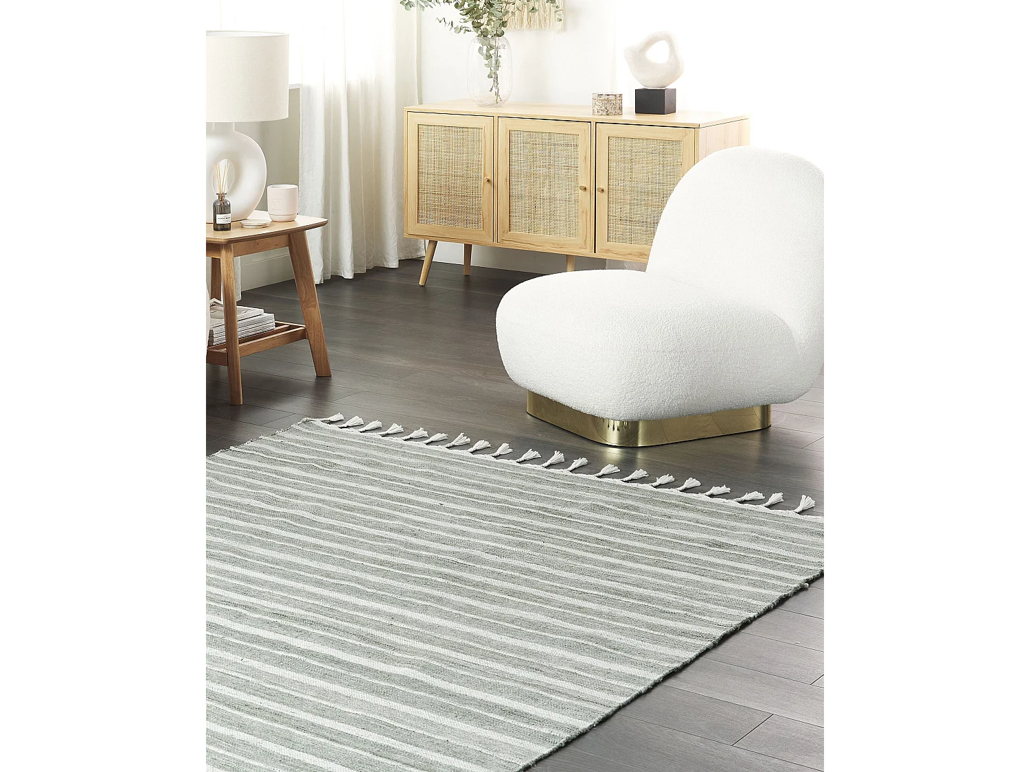 Outdoor Teppich Matte grün / weiß mit Fransen 160x230 cm Streifen Modern Bademli