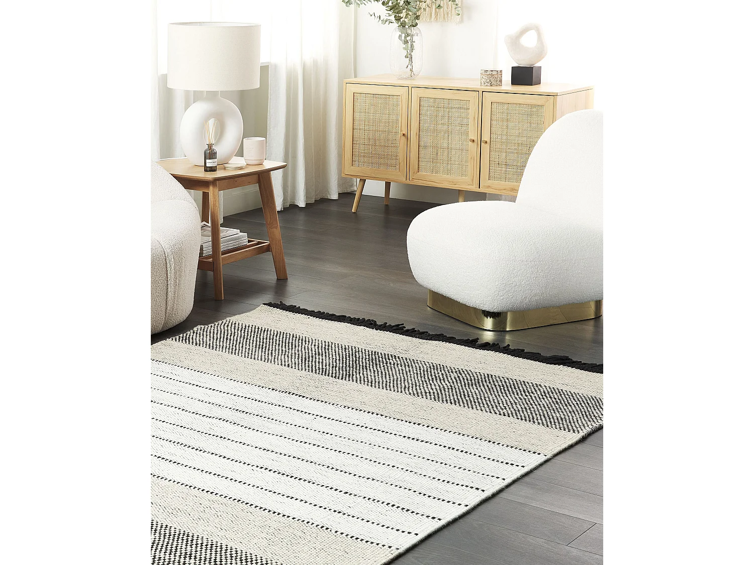 Tapis en laine beige et noir 140 x 200 cm YAZLIK