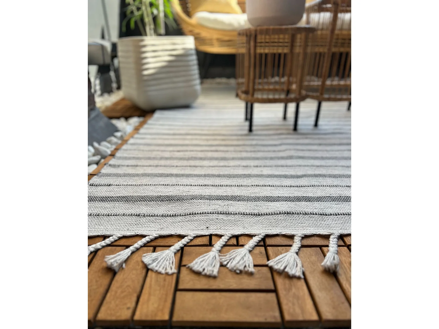 Tapis blanc cassé 140 x 200 cm BADEMLI