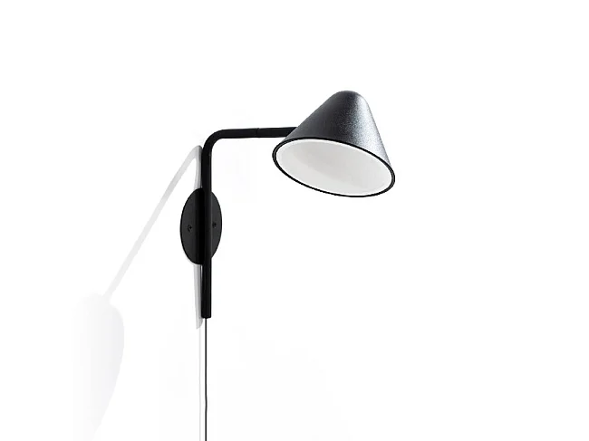 Antares - LED-wandlamp in zwart metaal