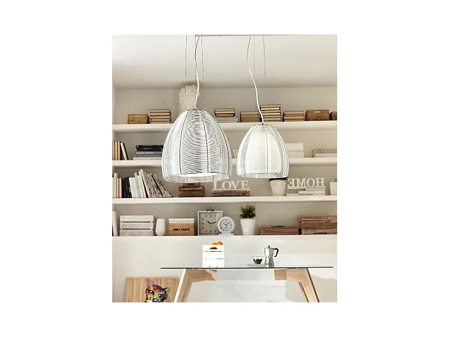 Pico - Luminária pendente em metal cromado