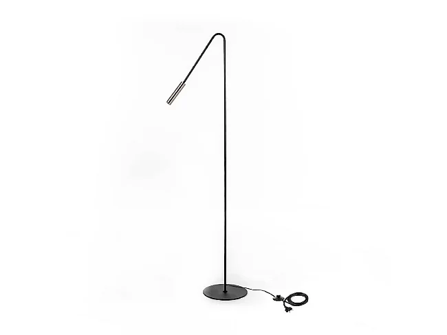 Vega - Candeeiro de pé LED em metal preto