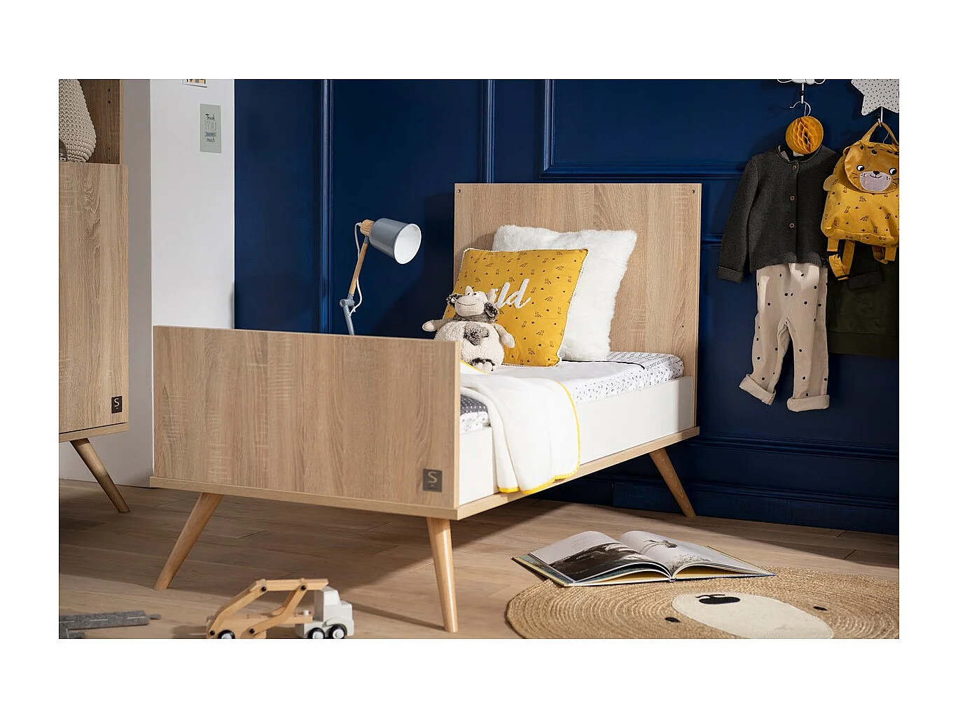 Lit bébé évolutif Seventies Bois et blanc