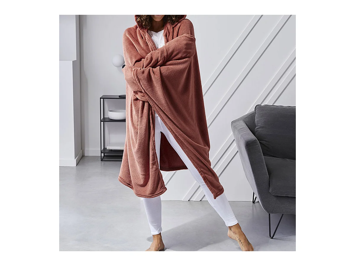 Plaid tacto seda con capucha y manoplas