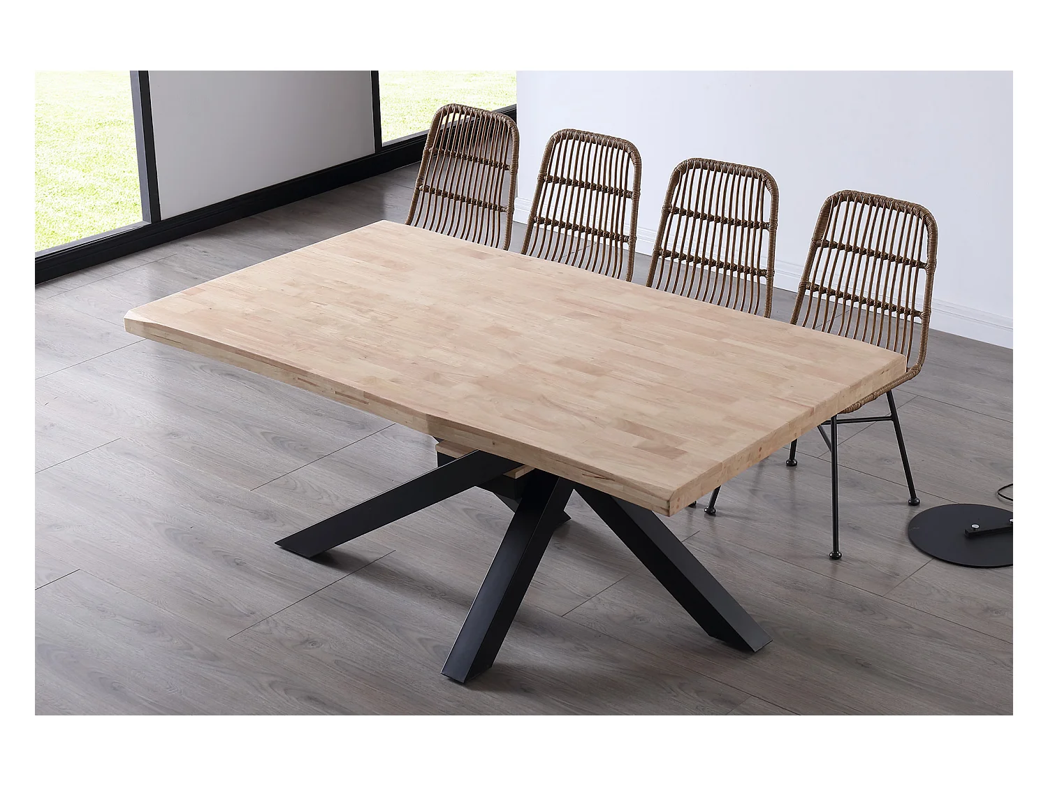 Table à manger rectangulaire en bois de chêne avec pieds en métal noir - Longueur 180 x Profondeur 100 x Hauteur 76 cm