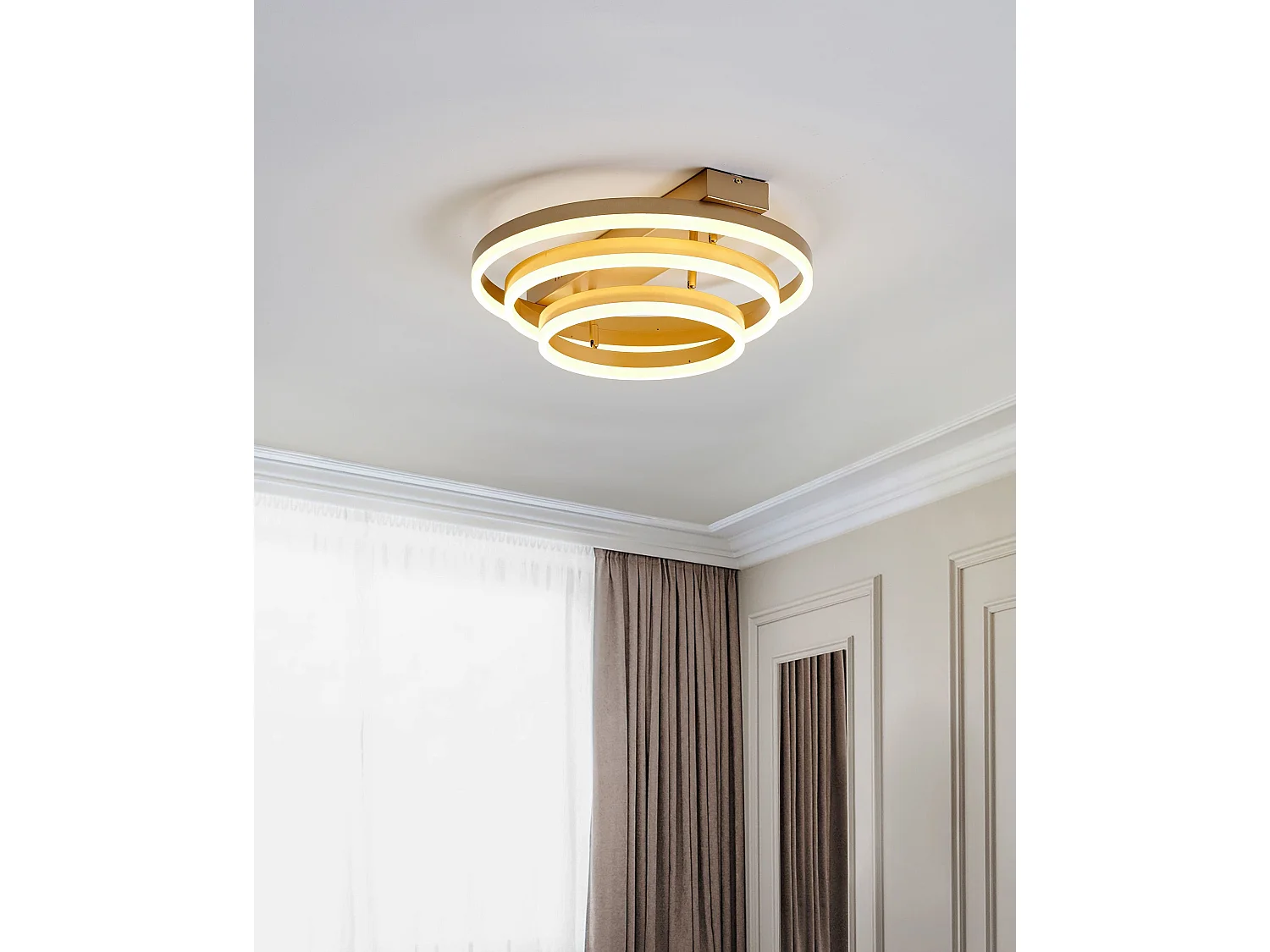 Plafonnier à LED NORE Doré