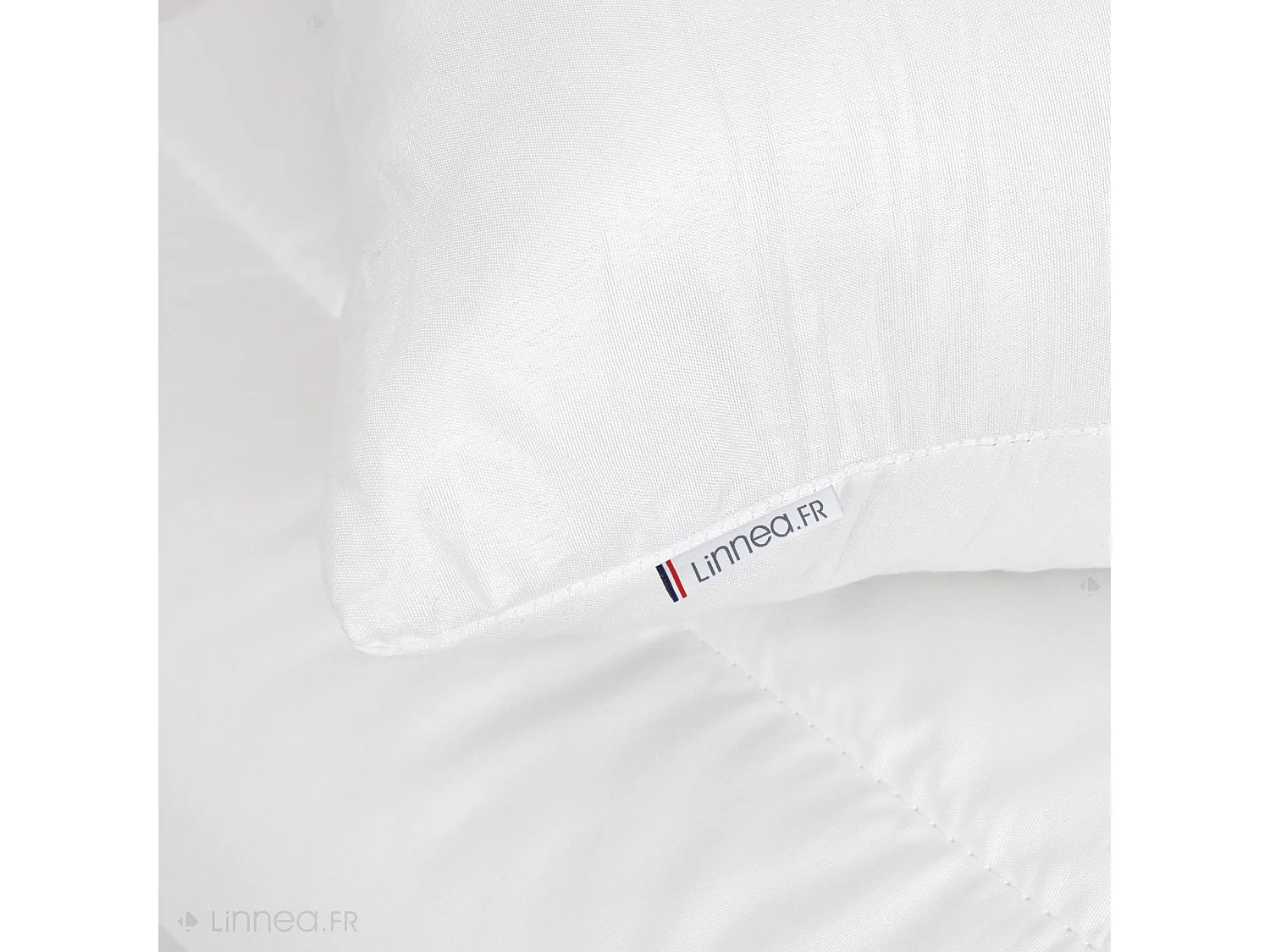 Pack couette été 120x150 garnissage 100% polyester 200 g/m2 et oreiller 40x60 cm GAVROCHE blanc