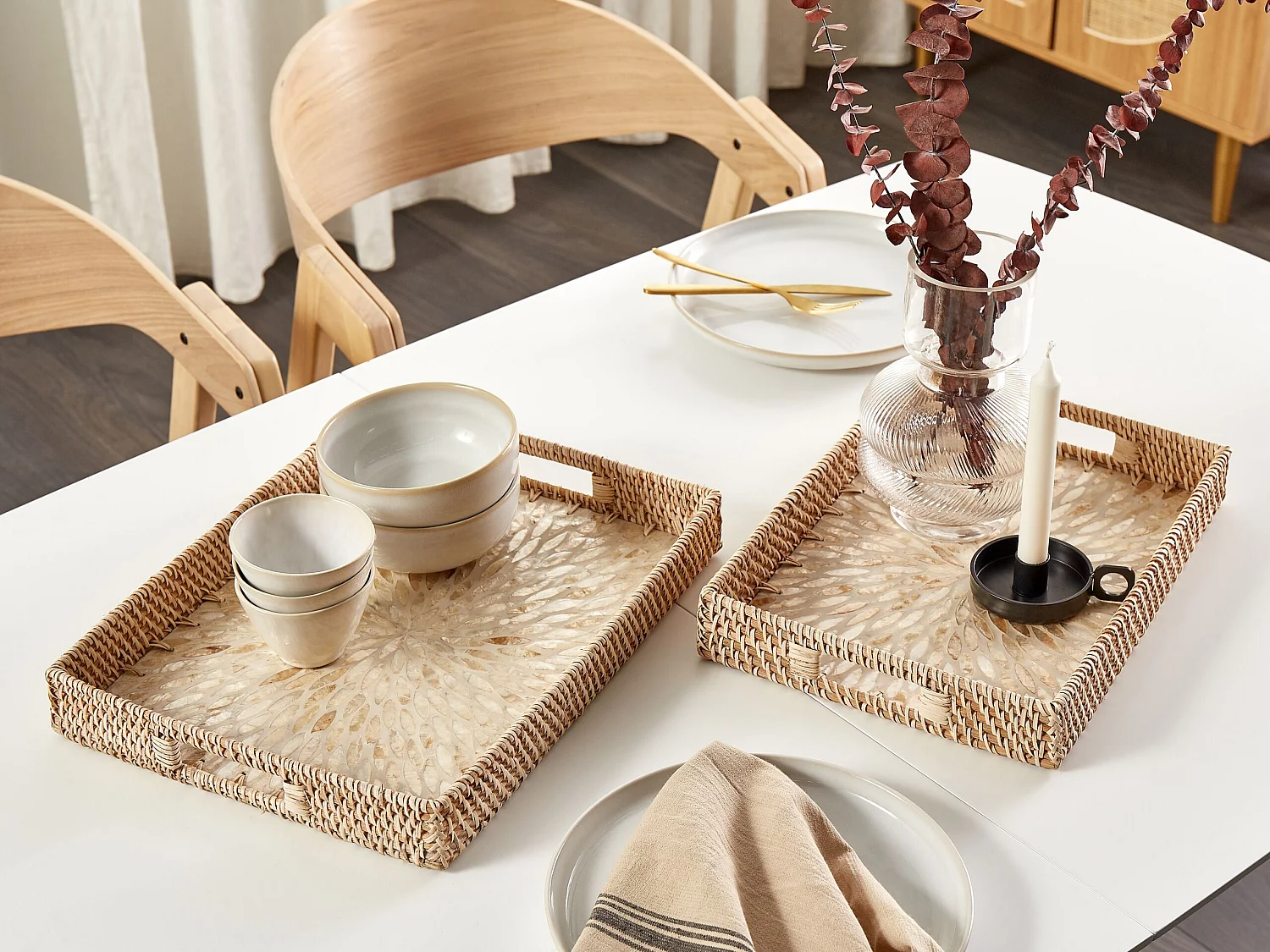 Set van 2 decoratieve dienbladen NDEBELE Rotan Natuurlijk