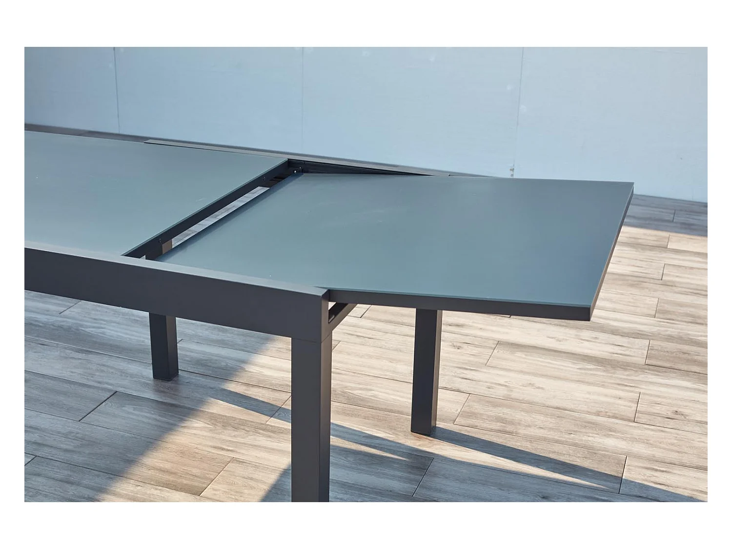 Erweiterbarer 8-Sitzer Gartenmöbelset in Dunkelgrau aus Aluminium CUALICA