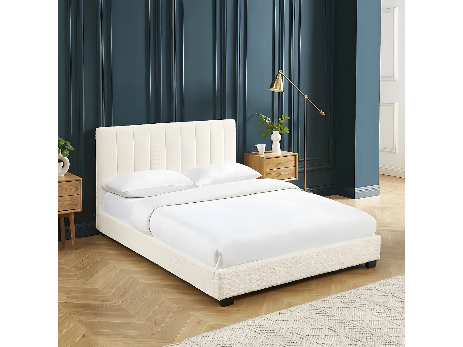 Lit adulte avec tête de lit capitonnée en tissu bouclé écru 140x190 - William