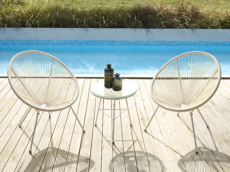 Salon de jardin en fils de résine tressés : 2 fauteuils et une table - Blanc - ALIOS III de MYLIA