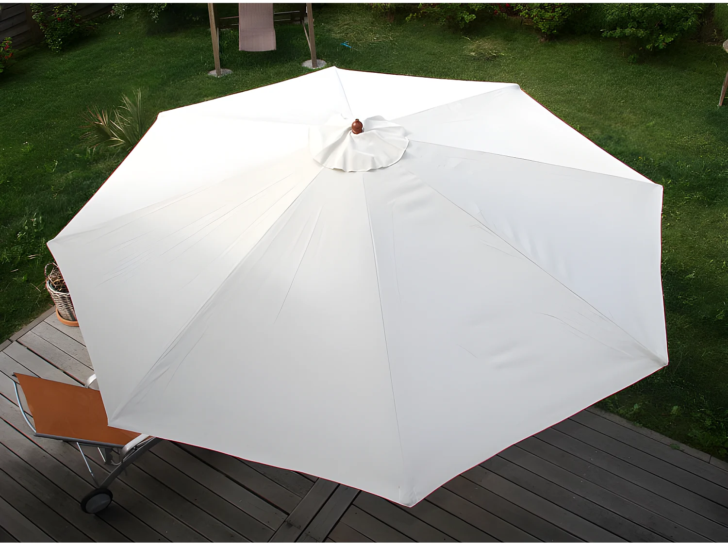 Parasol en bois de bois marron 04_0003807