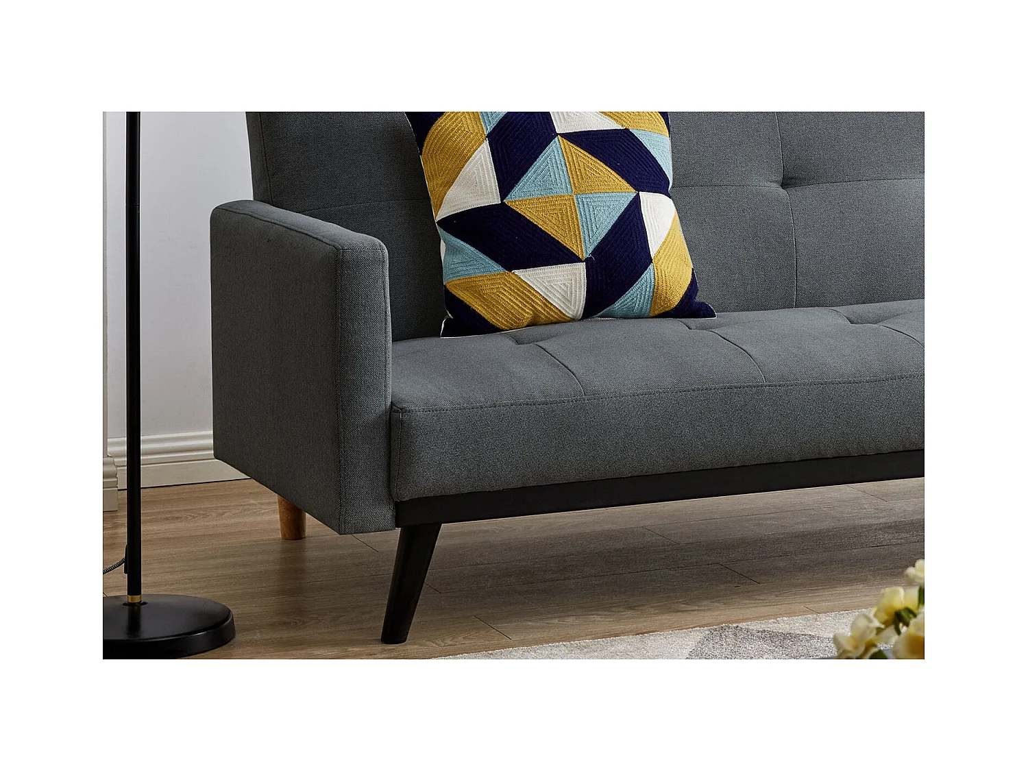 Canapé convertible 3 places en tissu gris foncé pieds noirs LEON