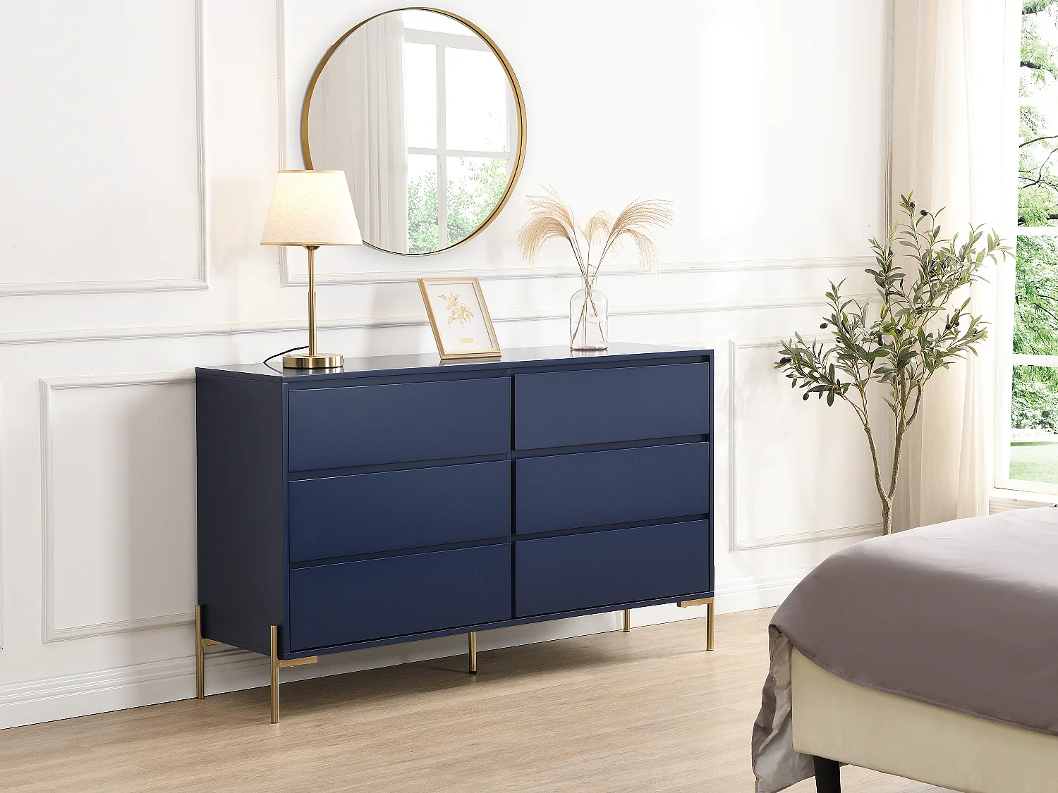 Commode 6 tiroirs - MDF et métal - Bleu laqué et doré - KORASA de Pascal Morabito