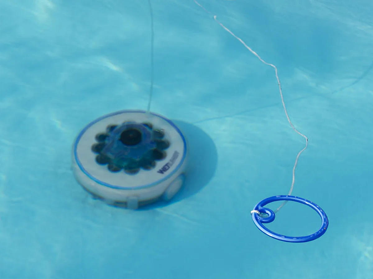 Robot de piscine sur batterie - Wetrunner