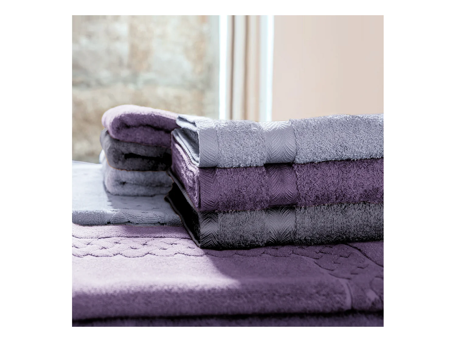 Parure de bain 7 pièces ROYAL CRESENT Prune 650 g/m2