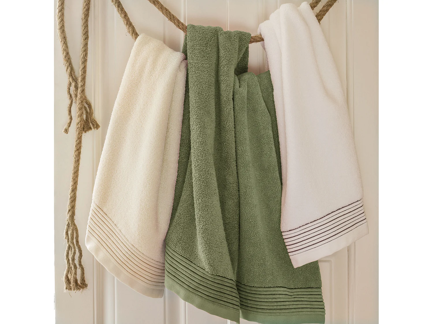 Parure de bain 6 pièces JULIET Vert 520 g/m2