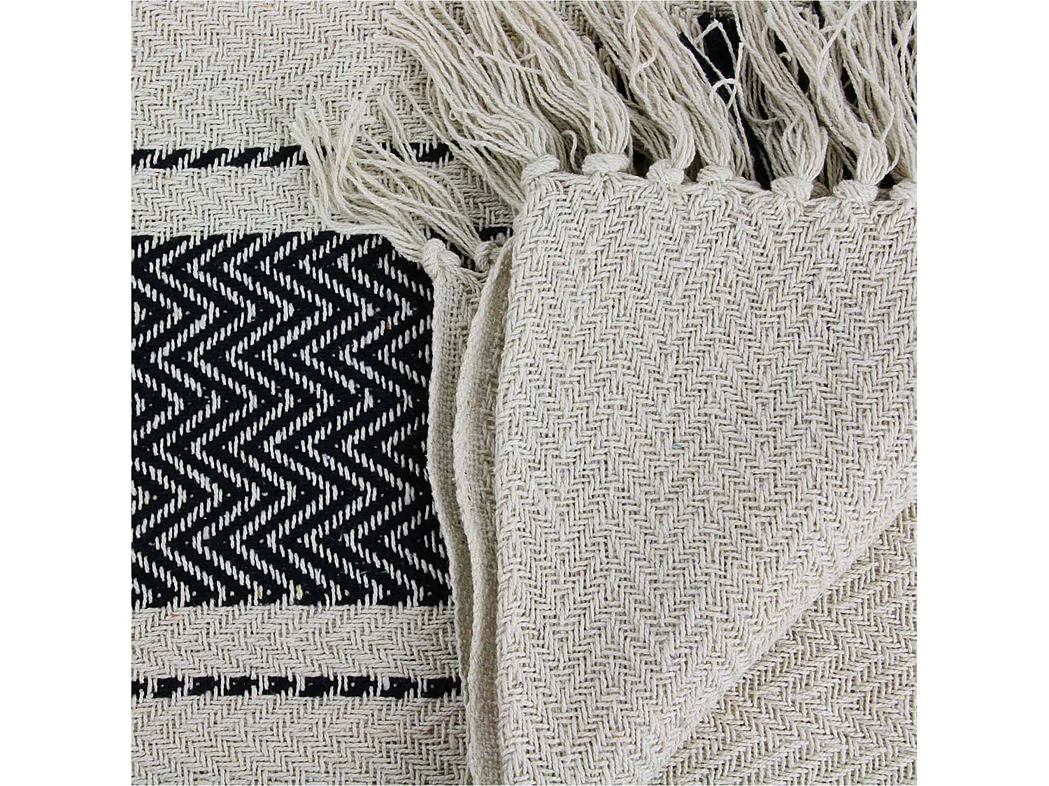 Plaid chevrons 120x150 cm MIRAGE Ecru Noir