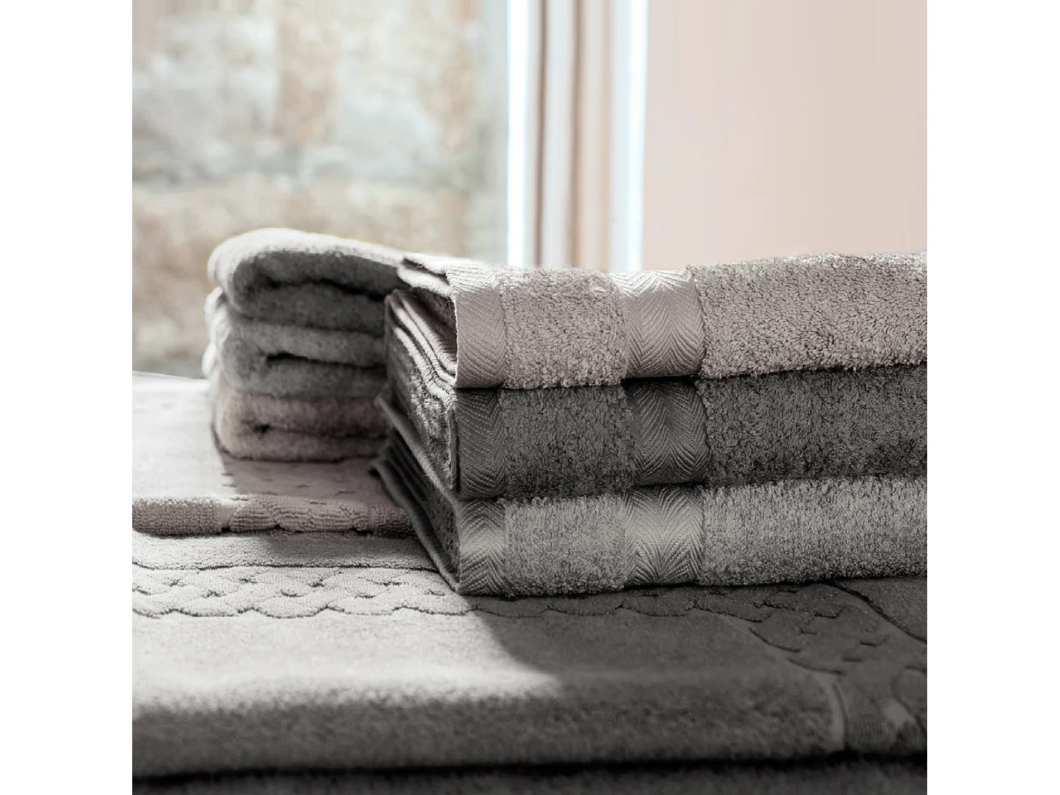 Drap de douche 70x140 cm ROYAL CRESENT Gris Souris 650 g/m2