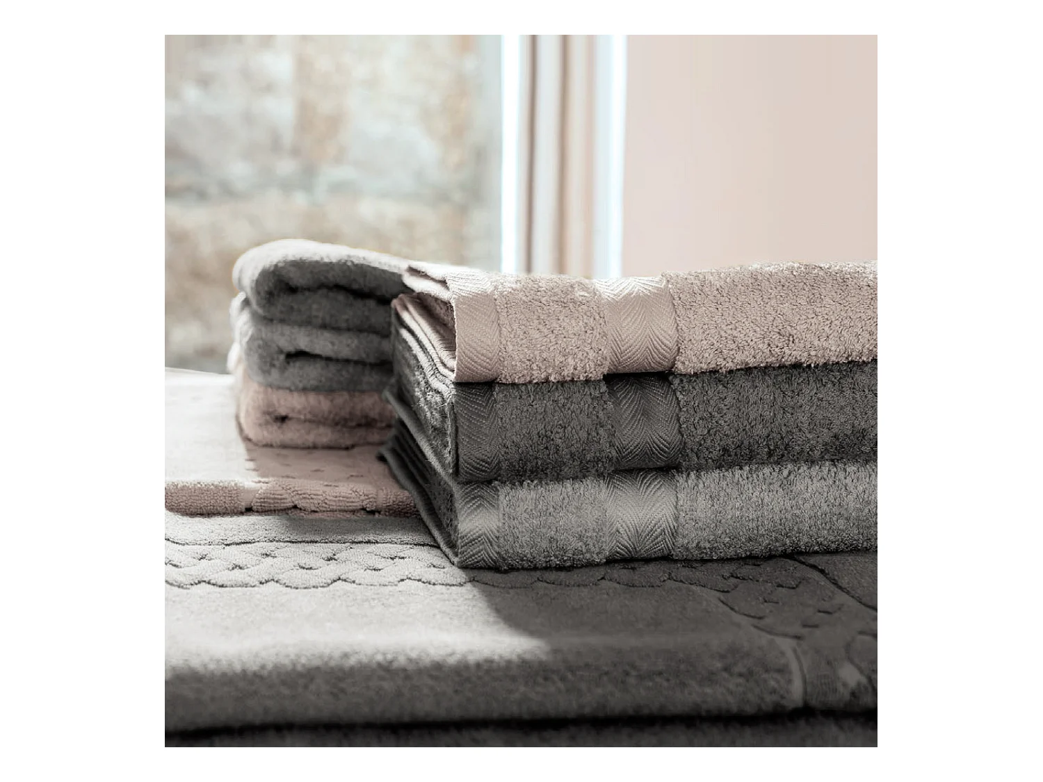 Drap de douche 70x140 cm ROYAL CRESENT Gris Craie 650 g/m2