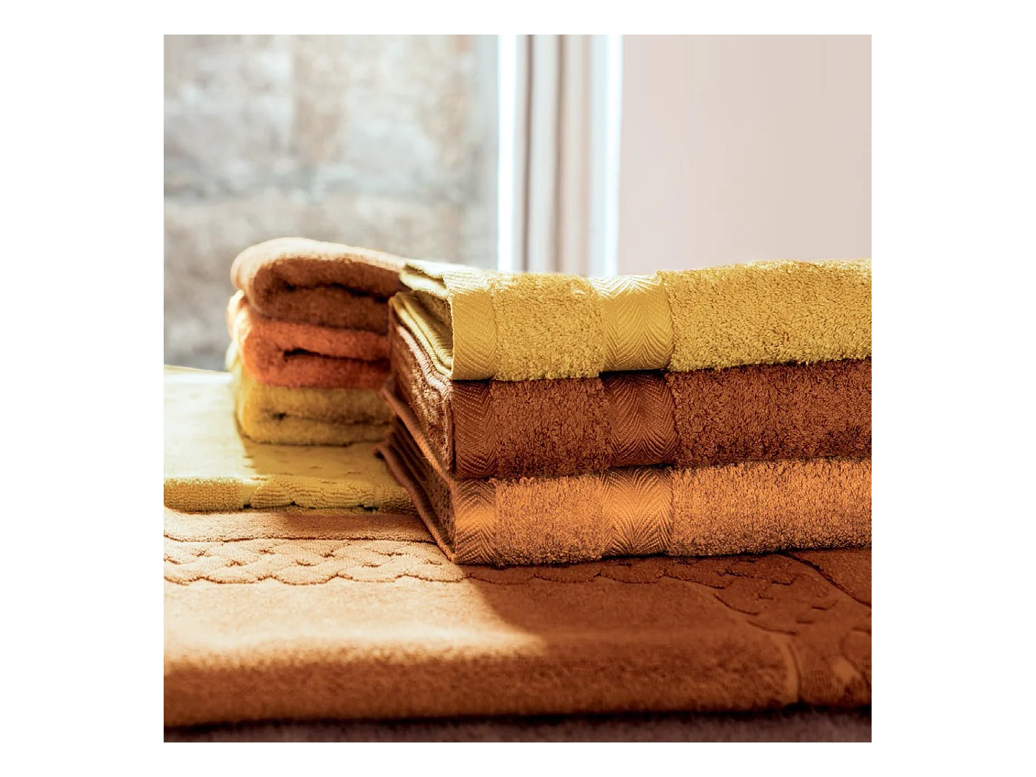 Drap de douche 70x140 cm ROYAL CRESENT Jaune Topaze 650 g/m2