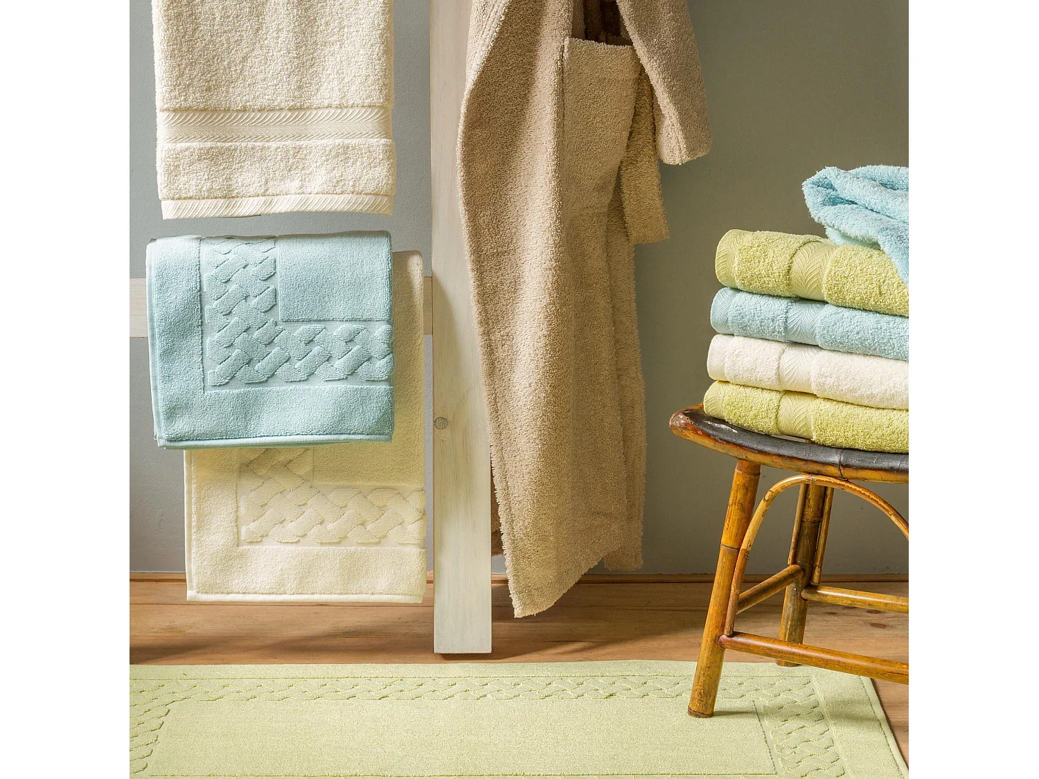 Tapis de bain 50x80 cm ROYAL CRESENT Prune 850 g/m2