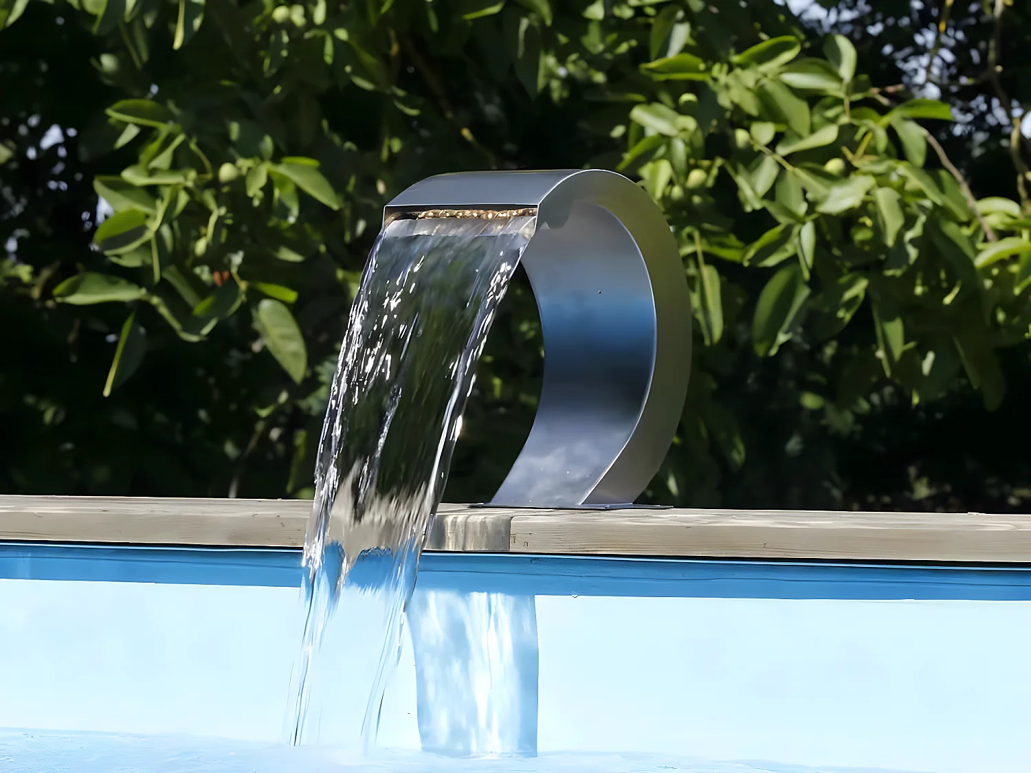 Cascade de piscine Mamba S-LED en inox - Ubbink