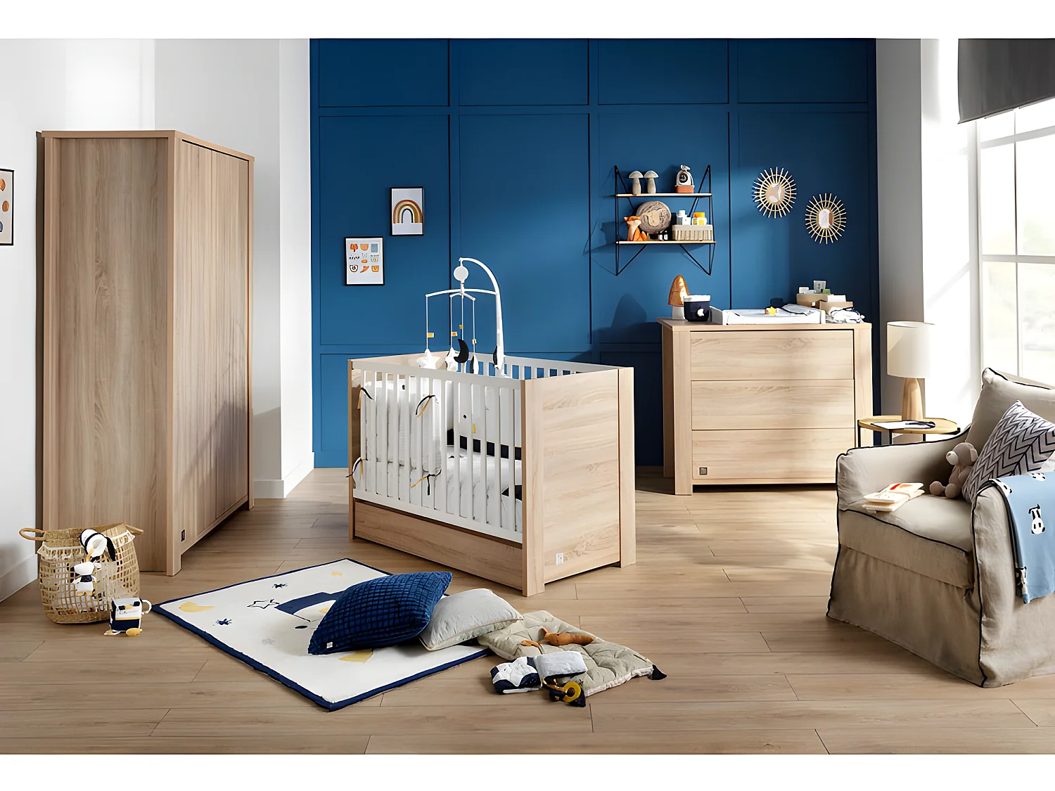 Chambre complète lit bébé commode à langer et armoire Antonin Bois