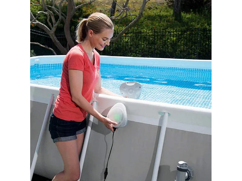 Magnetischer LED-Schwimmbadspot - Intex