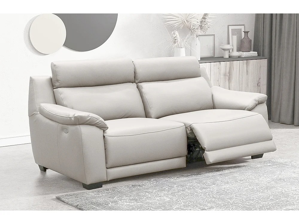 3-zitsbank met 2 elektrische relaxfauteuils van dik Italiaans luxe leder in gebroken wit