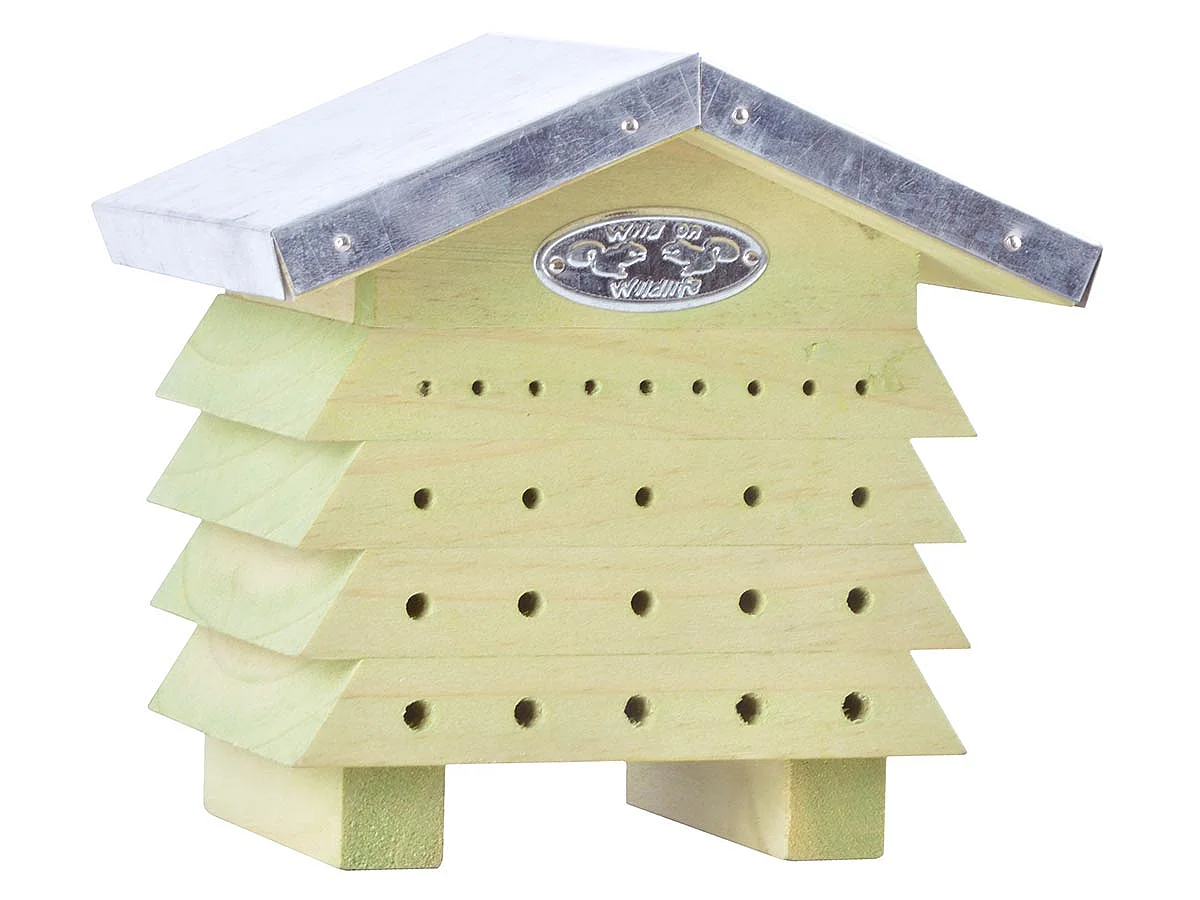 Casa de abejas de madera y zinc