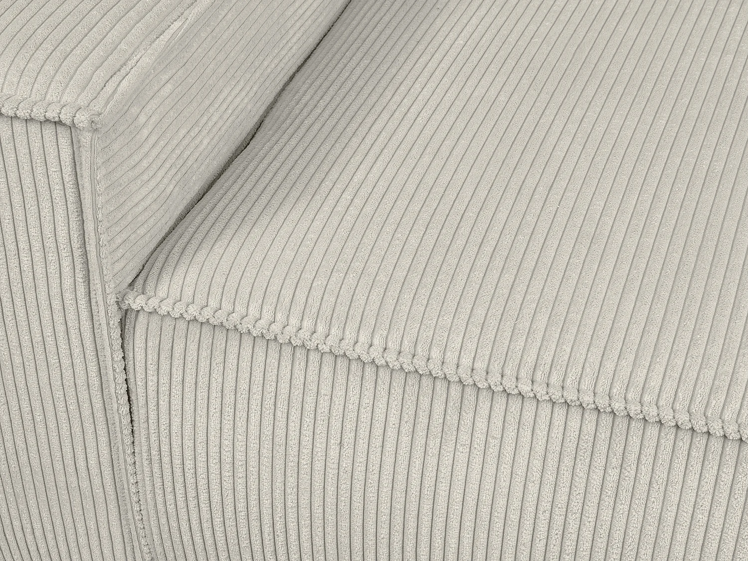 Beige fløjlsstol AMELIA