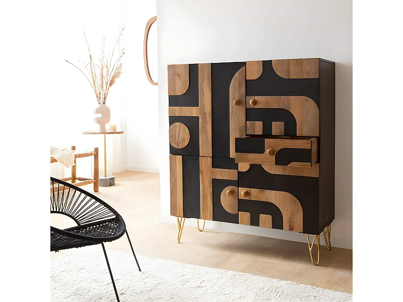 Buffet de madera de mango y metal Colombine con motivos geométricos negros